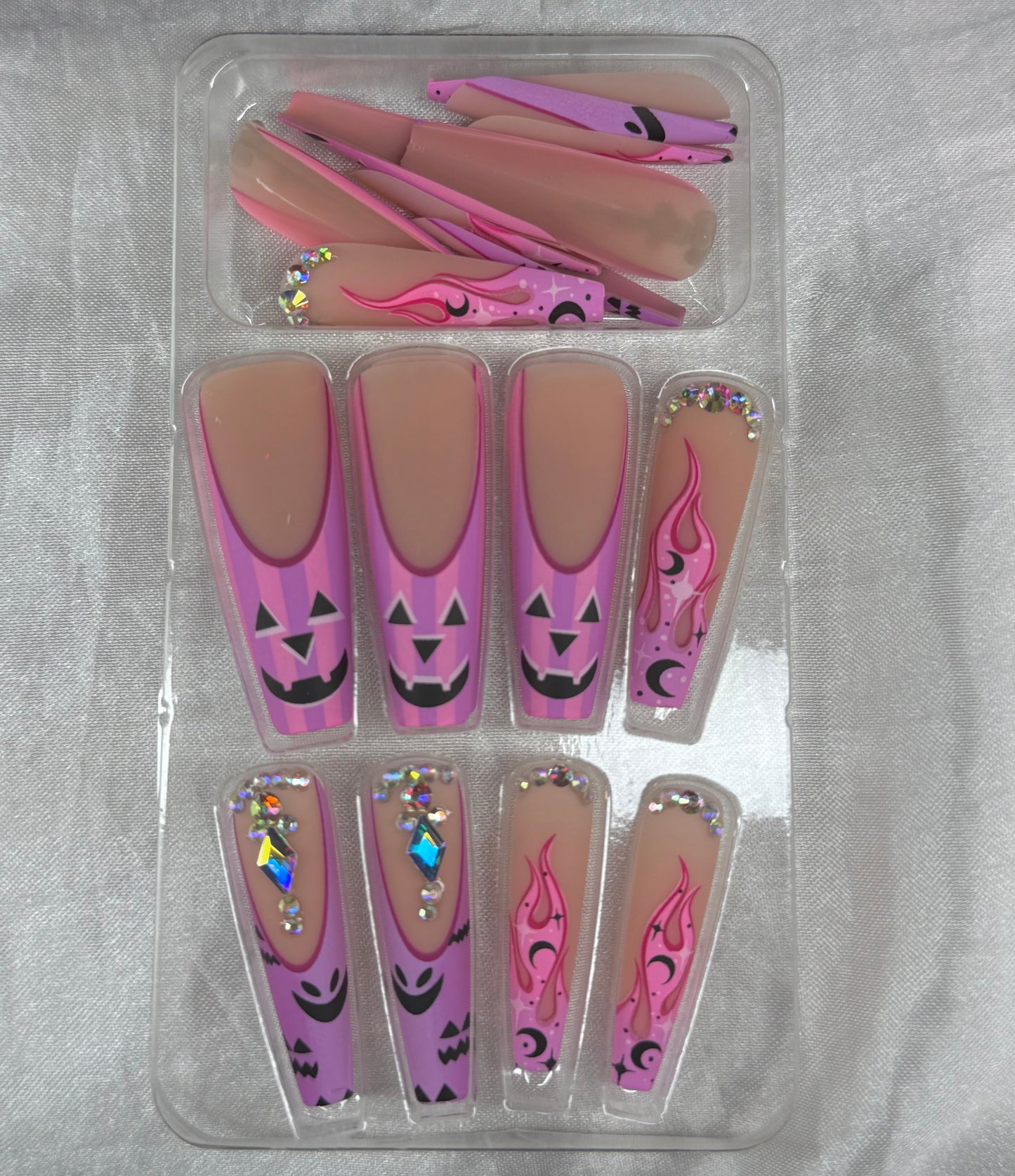 Press on nails for Halloween