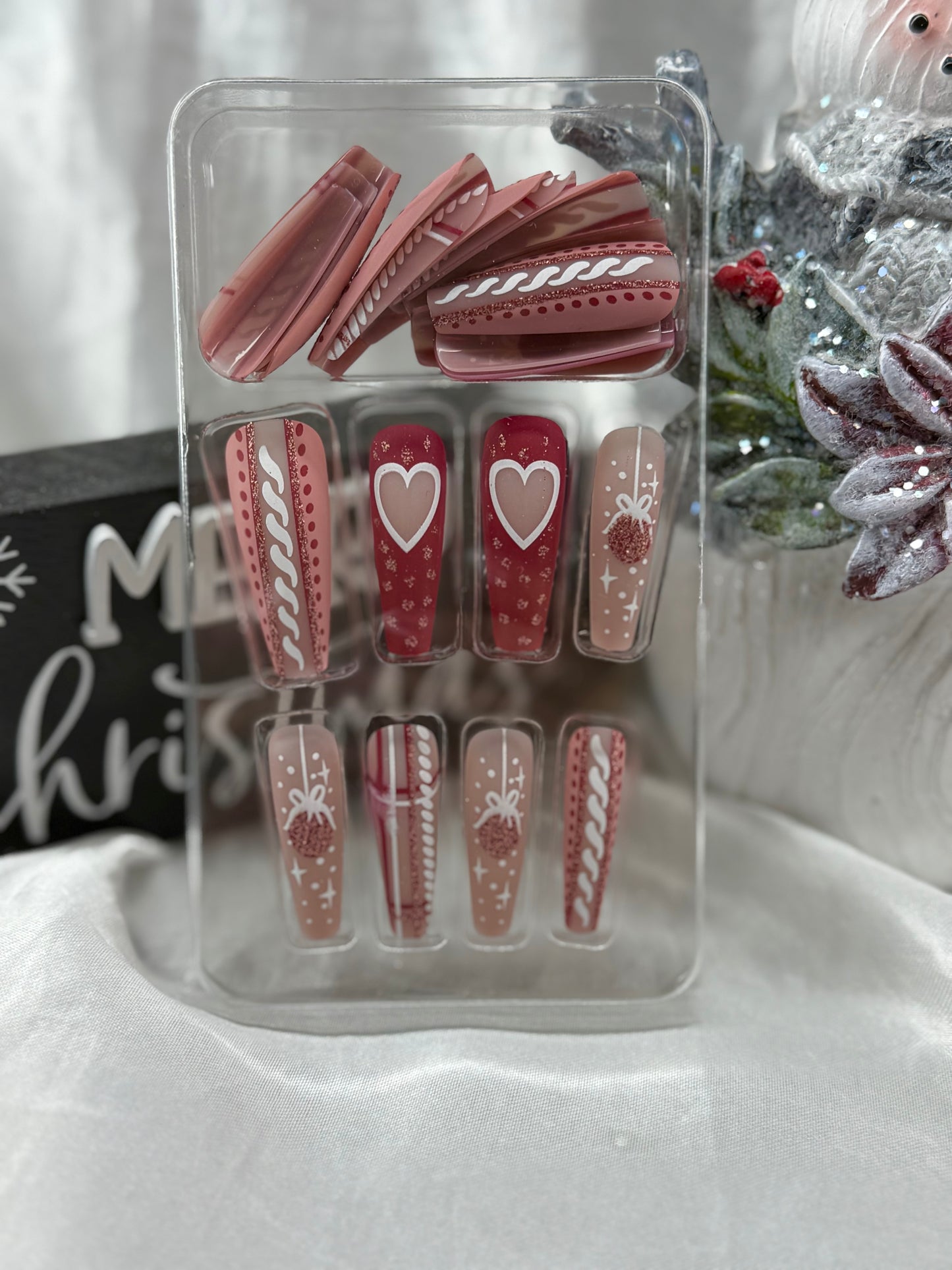 Press on nails for winter