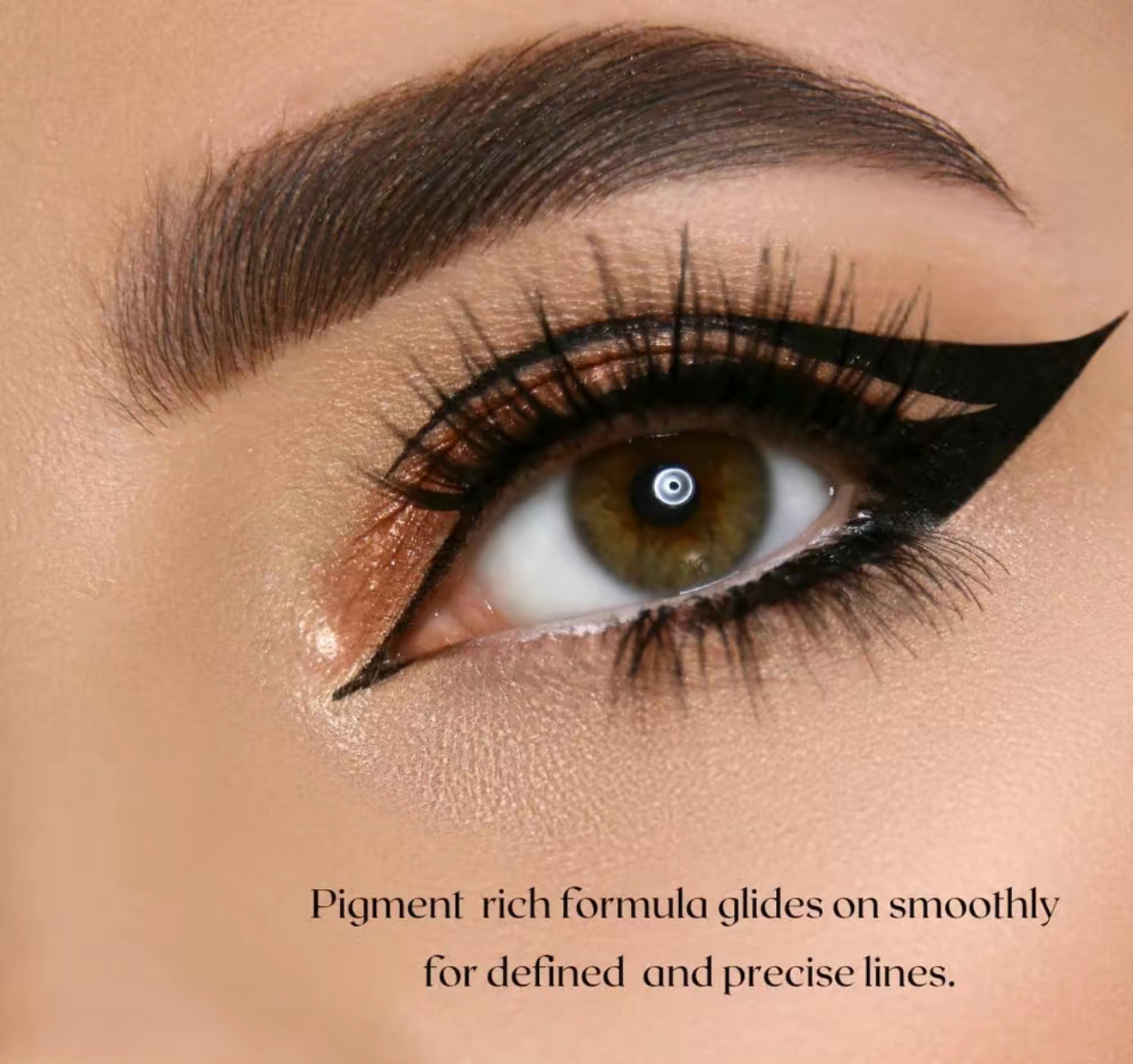 Eyeliner and Eyelash Glue (Two in One)