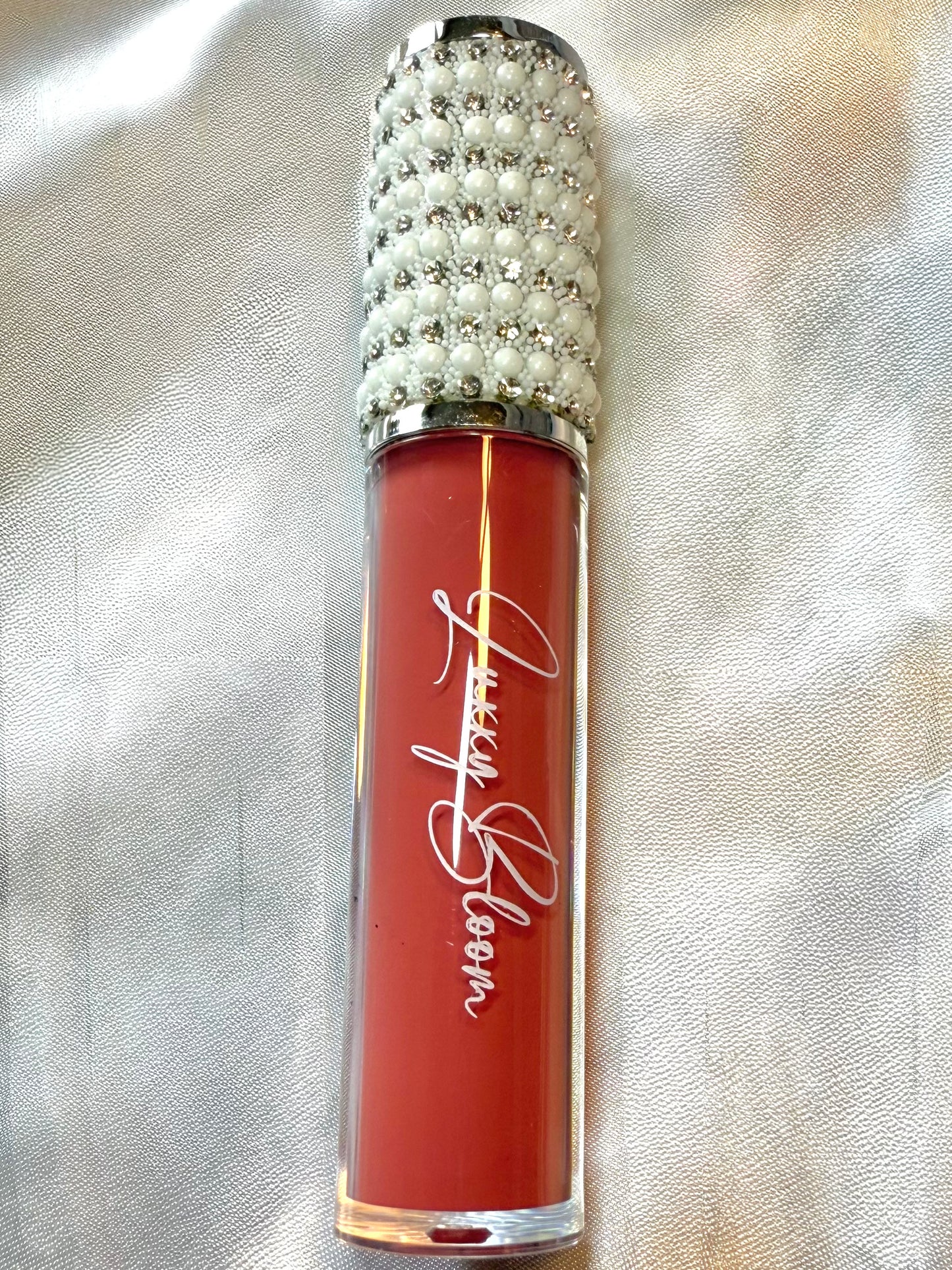 Pigmented Matt Lipsticks